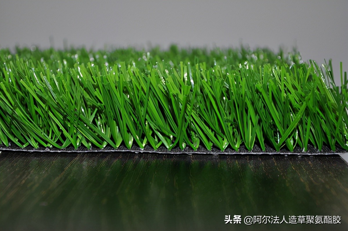 足球场人造草坪每平填充量,足球场人造草坪的密度标准