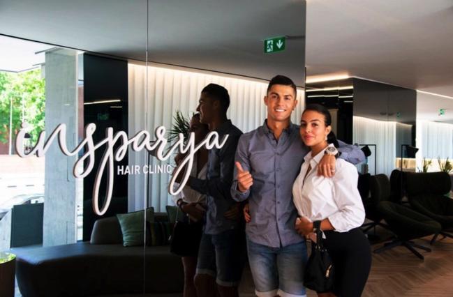 你想不到的球星副业：C罗植发店，恶汉包鱼塘，枪手名宿拯救地球