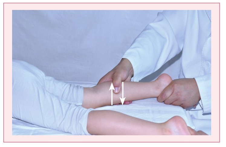 小孩抽筋按什么穴位最好,穴位贴治疗腿抽筋穴位图