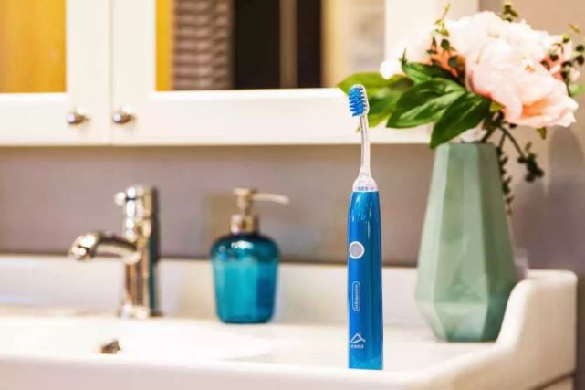 怡佳倍洁牙刷靠谱吗,既好用又贵的牙刷