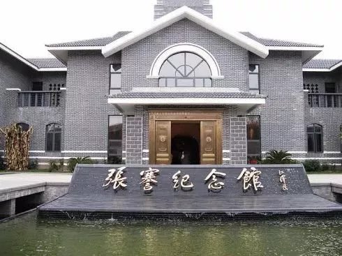 他是作弊的状元，也是破产的企业家，为什么后人还说他是英雄？