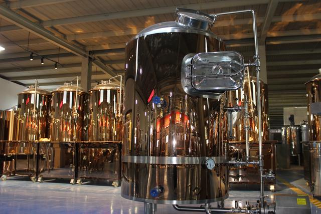 自酿啤酒家用设备推荐,一套自酿啤酒设备大概多少钱