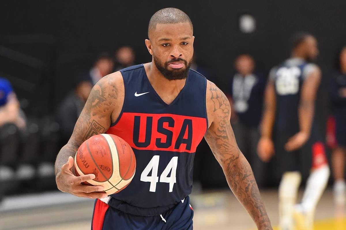 塔克谈波波维奇视频,塔克伤退