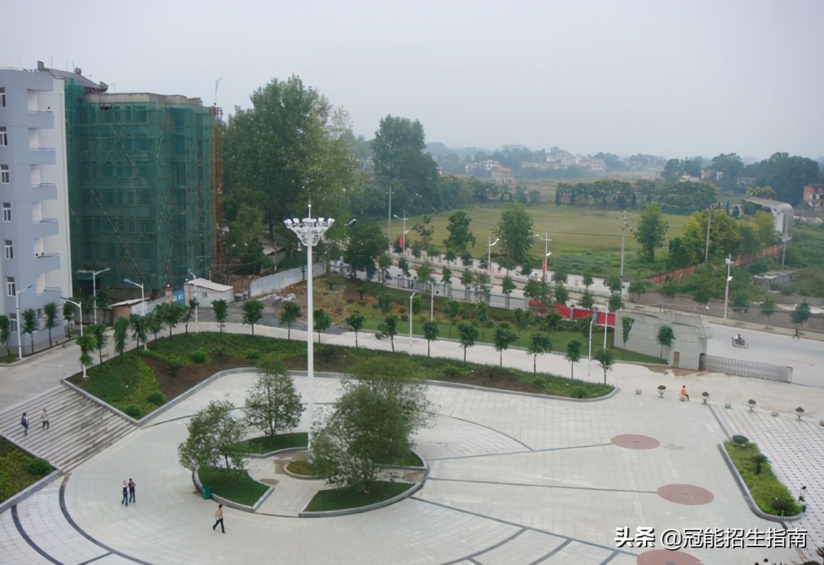 成都初中读哪些技术学院比较好,成都有哪些技术学校招初中生