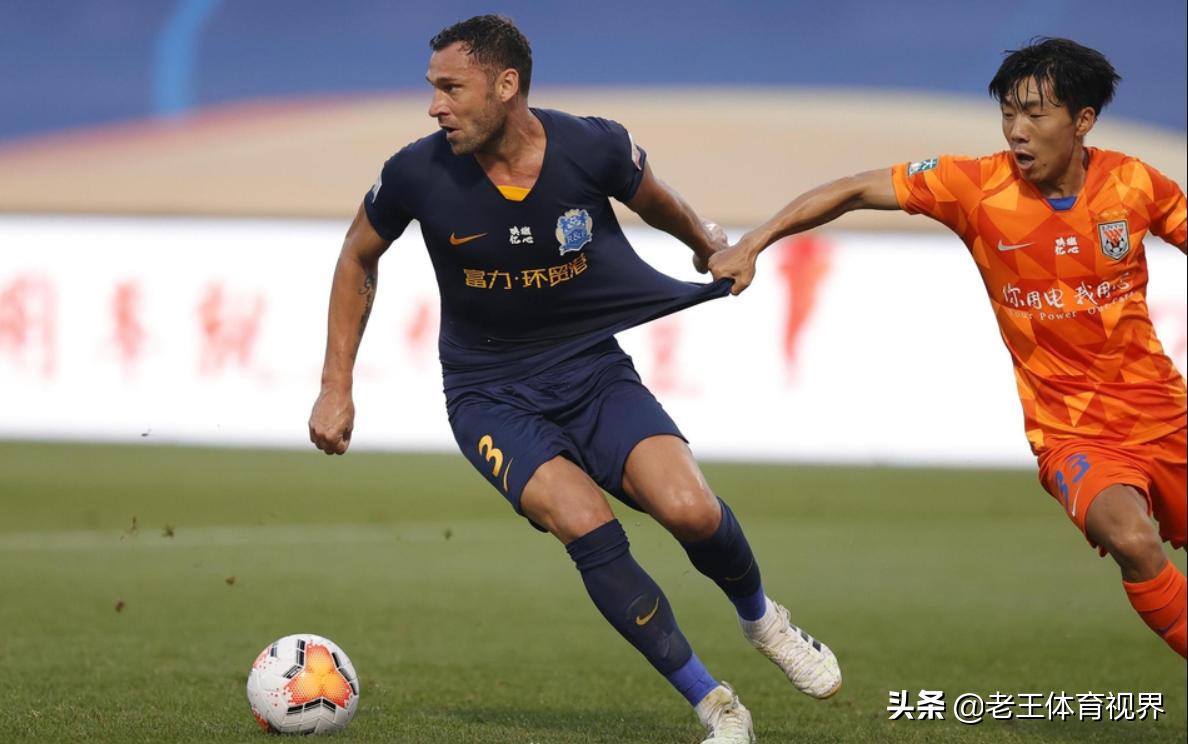 涓浗瓒崇悆鑷繁杞板紑鐞冮棬,涓浗瓒崇悆楂樼┖杞扮偢鎴樻湳