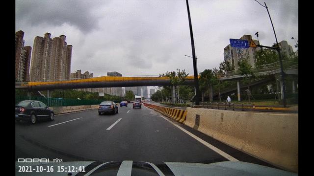 行车记录仪哪一款比较好又实用,比较实用行车记录仪推荐