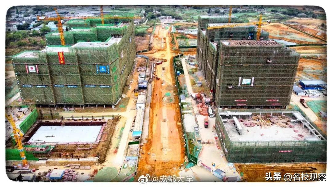 在成都有哪些地方适合大学生旅游,住在大学边上的体验