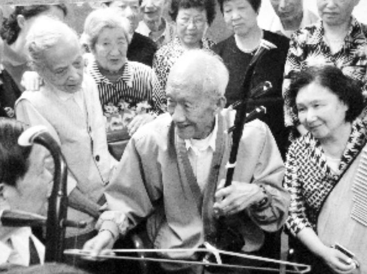 瞎子阿炳的凄惨岁月,瞎子阿炳找眼珠