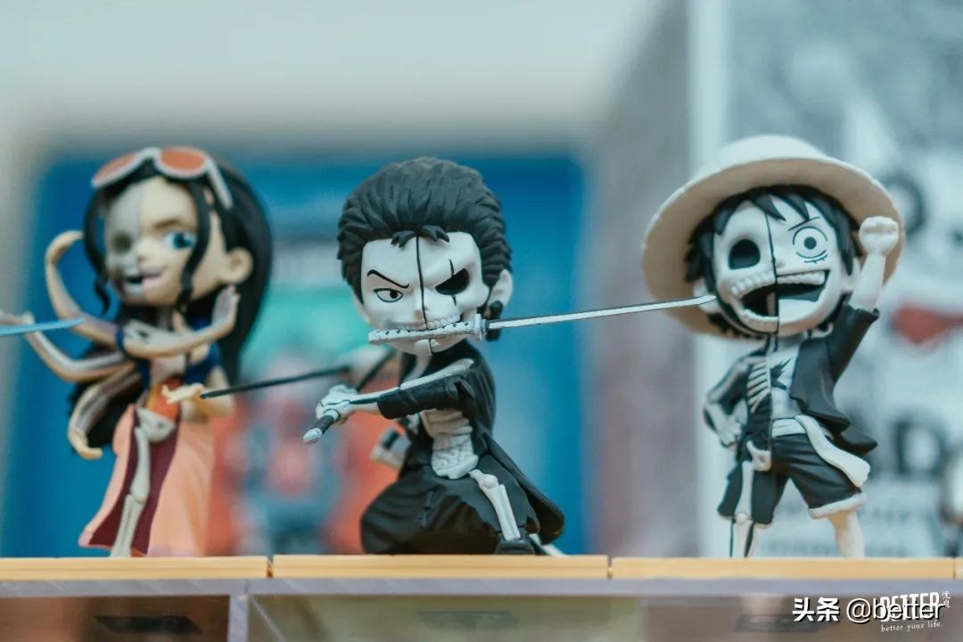 潮玩店的坑,逛完所有的玩具店