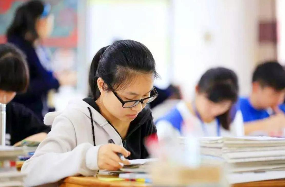 学生“走单招”上大学，是机遇还是陷阱，资深班主任：需权衡利弊