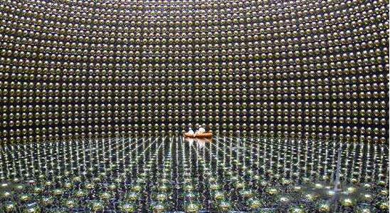 对撞机杨振宁最后一战,杨振宁对21世纪物理学的看法