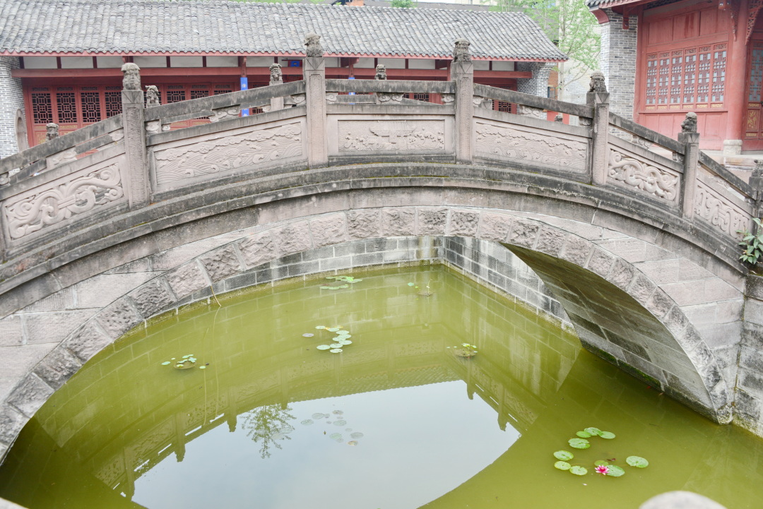 广汉孔庙祈福,广汉文庙大成殿