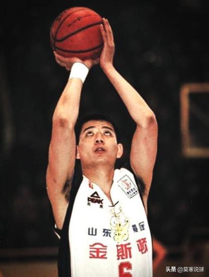 打篮球四年,打四年篮球厉害吗