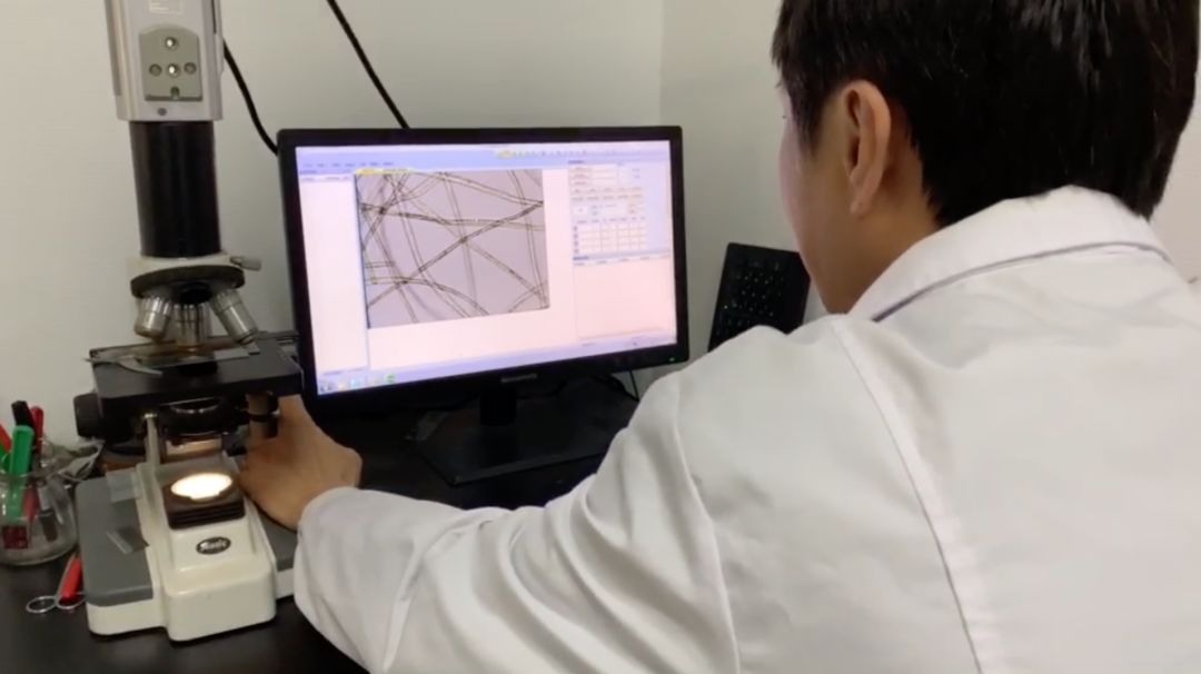 如何知道洗面巾有没有荧光增白剂,造假洗脸巾