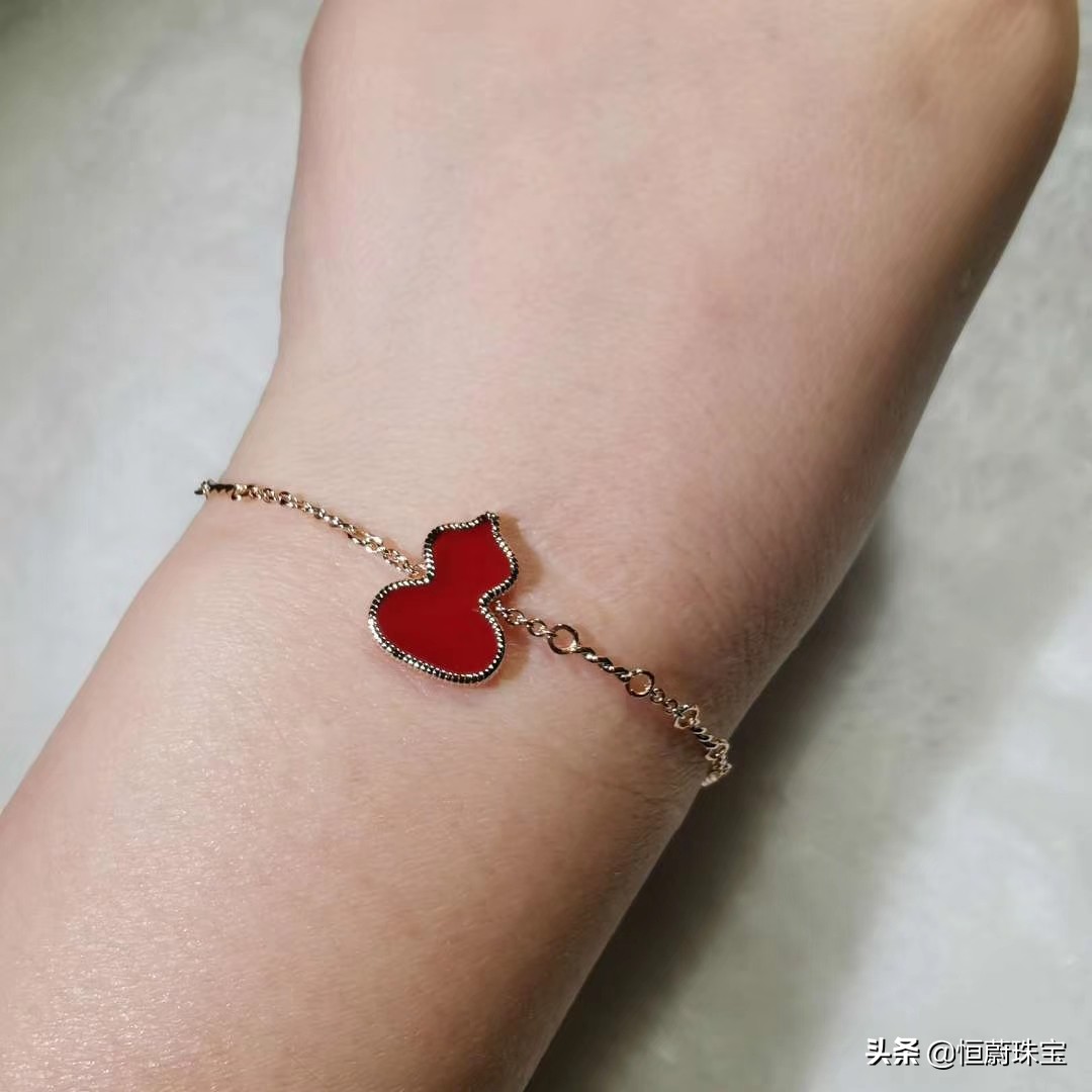 最受女生欢迎的十大手链排行榜,排名前十的手链女士
