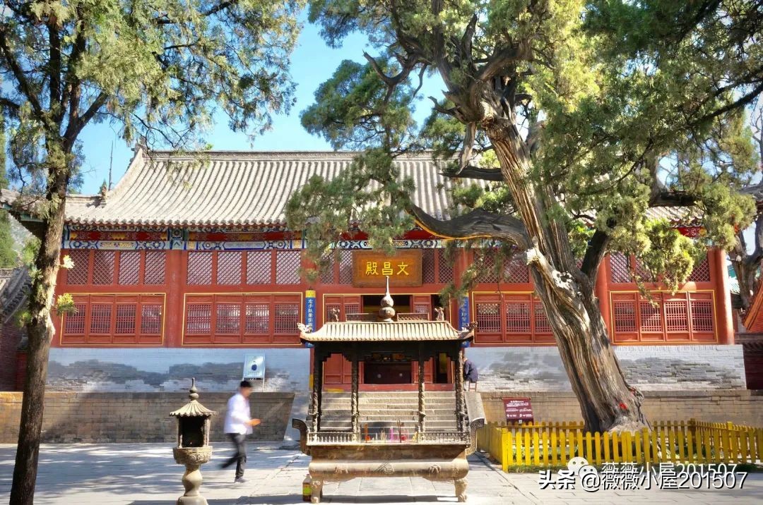 河南中岳嵩山,河南登封中岳嵩山的三教文化