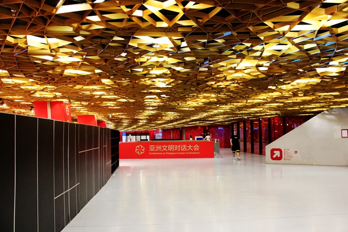 国家奥体中心灯光秀,鸟巢朝阳灯光节