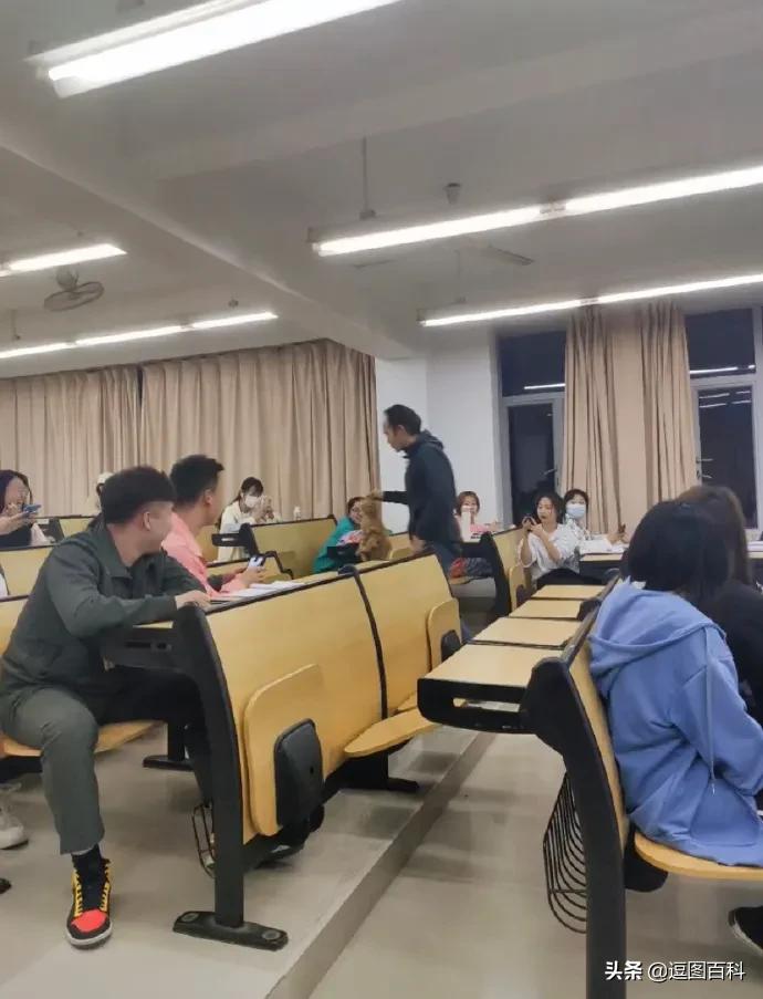 钱不是大风刮来的却是大风刮没的,谁说钱不是大风刮来的