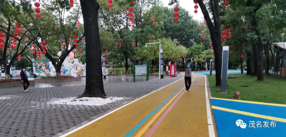 *光春**明媚，茂名市民日常文娱体育生活逐步恢复如常