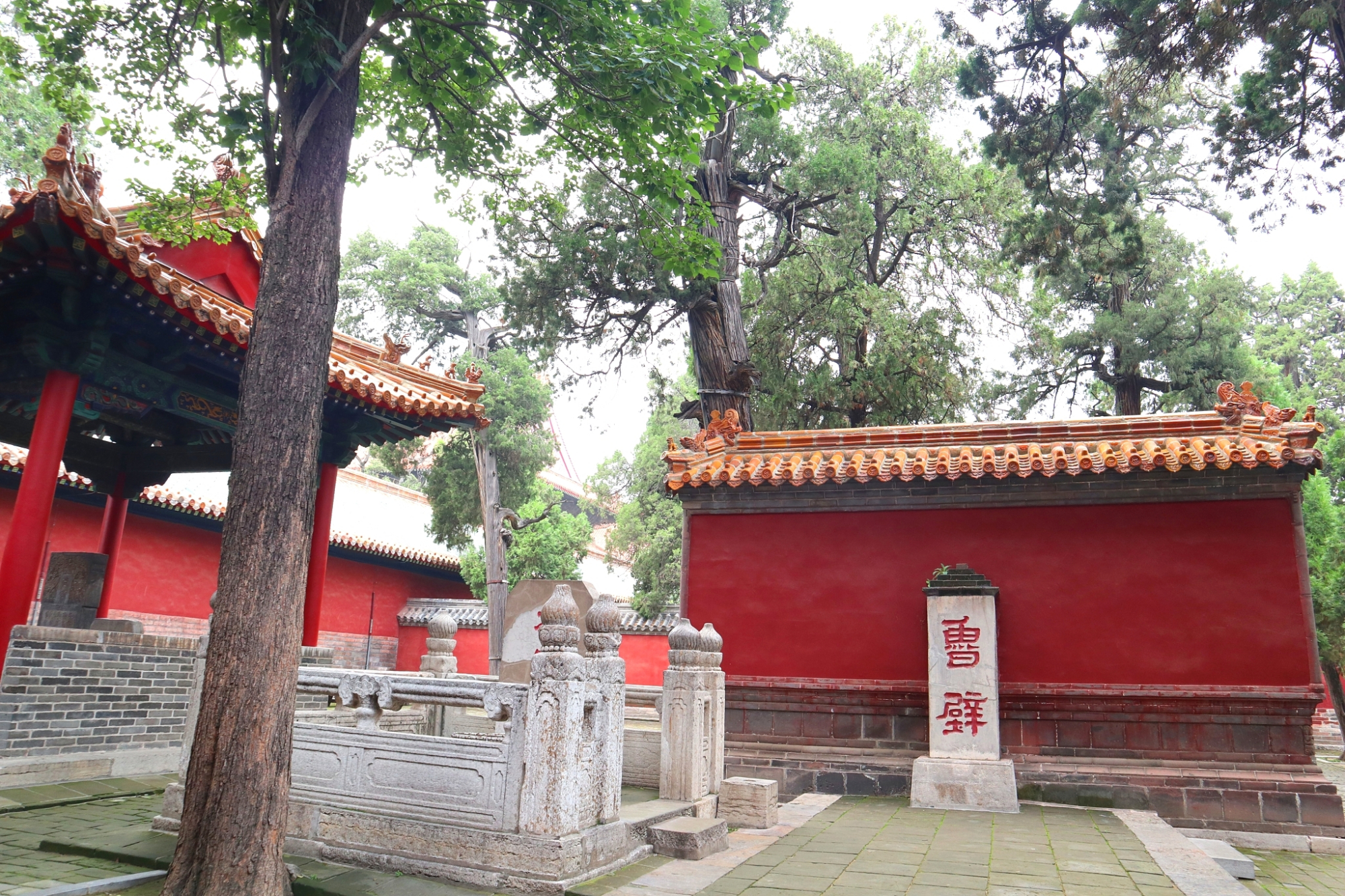 曲阜孔庙参观,曲阜孔庙游览