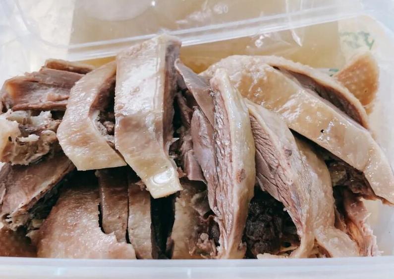 扬州老鹅选用哪里的鹅,扬州到哪里买扬州老鹅和狮子头