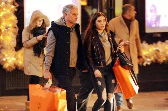 「足坛情话」穆里尼奥的所有底气，都来自这个温暖的家