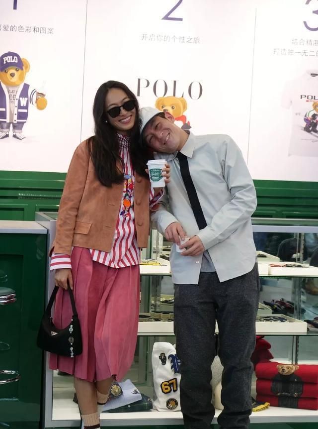 陈冠希帅气照片,陈冠希和爱妻恩爱合照