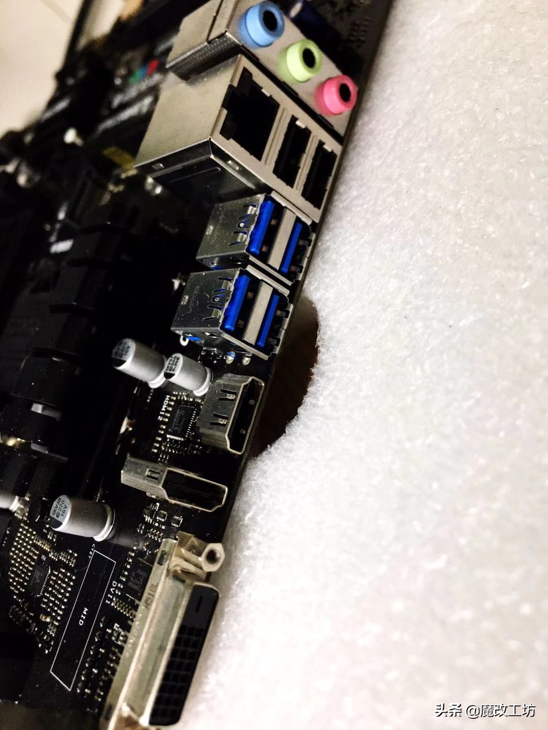 华擎和映泰主板哪个好,华擎奇葩主板