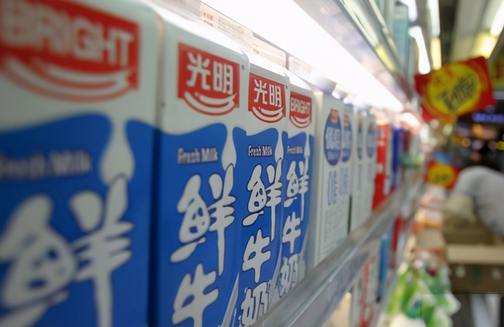 光明为什么输给了伊利和蒙牛,光明为什么胜不过黑暗