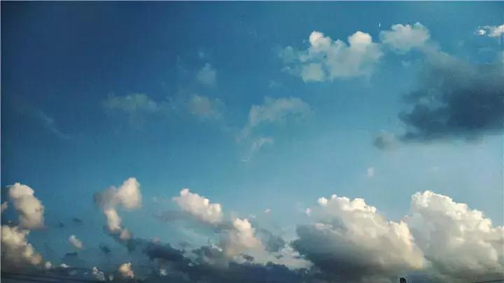 拍天空治愈心情文案,拍天空的视频治愈系