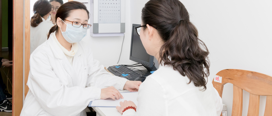 细菌性阴道炎症状跟男生有关系吗,女人得了滴虫性阴道炎是什么症状