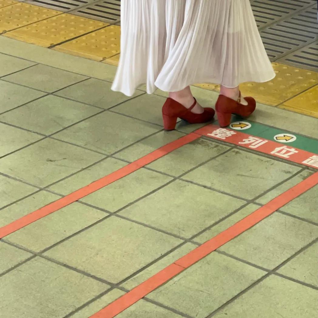 终于找到夏日百搭凉鞋了,高颜值超时髦百搭凉鞋