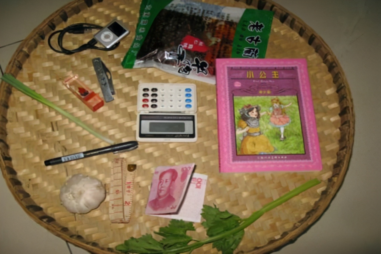 小孩满周岁抓周要准备哪些物品,周岁生日抓周仪式准备什么