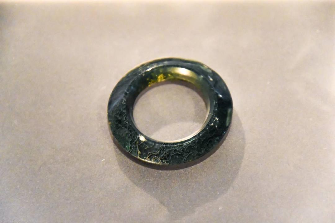 无瑕胜玉美意思,无瑕胜玉美至洁过冰清