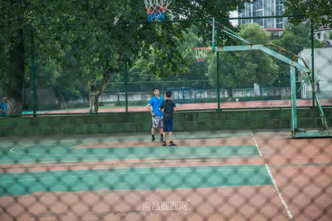 北京西路江西师大,南昌北京西路的师大附中