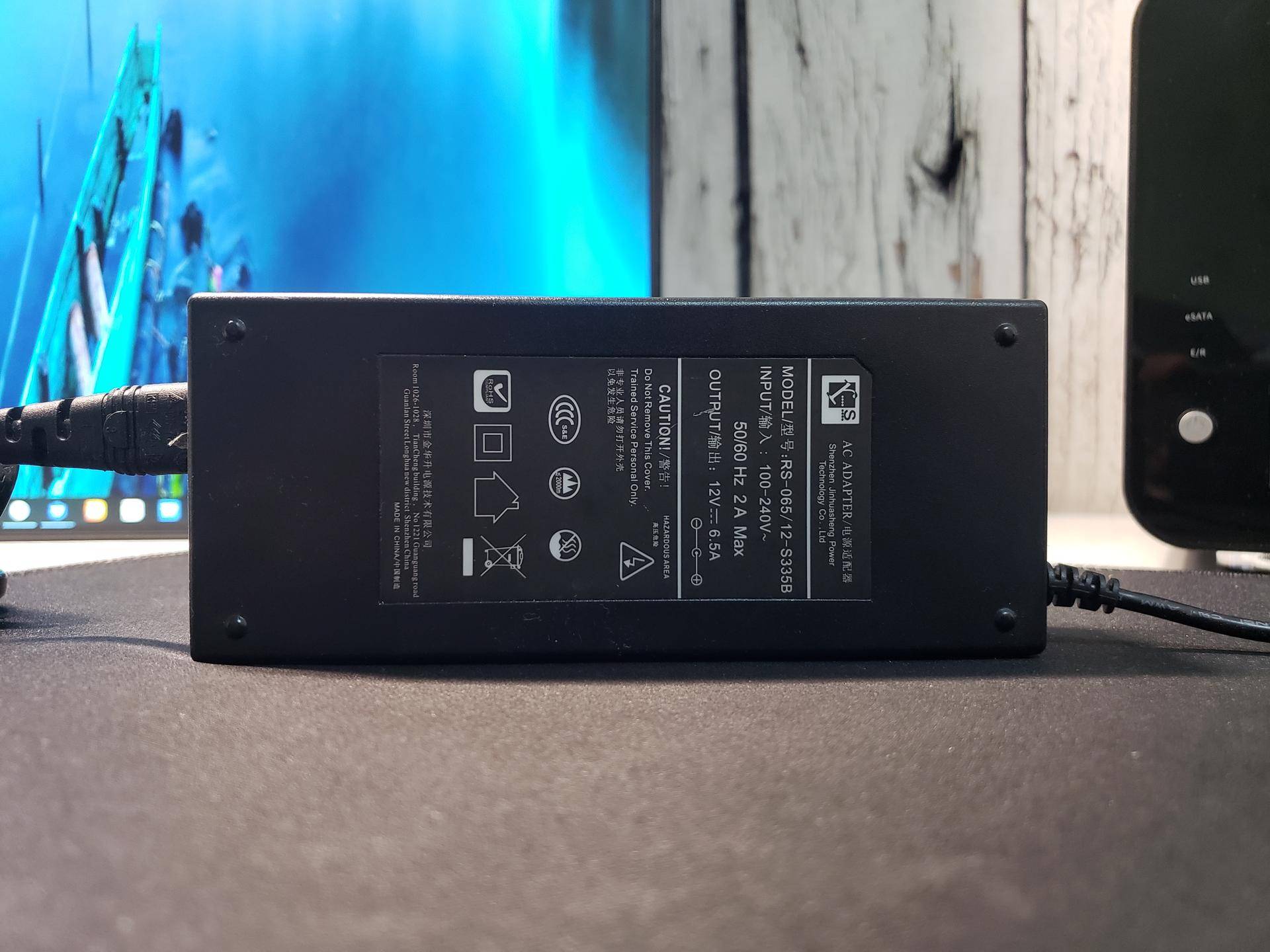 机箱硬盘位不够用,机箱硬盘位不够