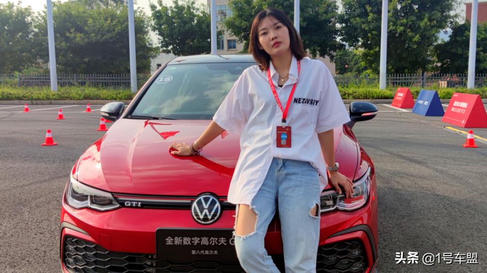 试驾高尔夫gti2021,高尔夫gti赛道狂飙