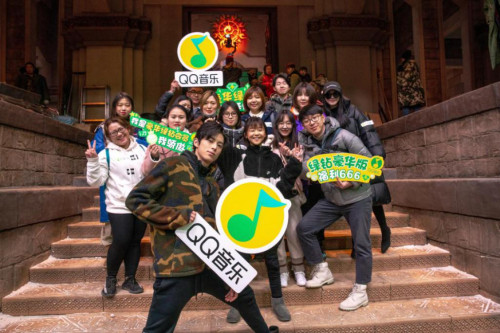 QQ音乐新春送福利，带粉丝空降《将夜2》拍摄现场