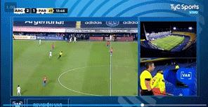 世预赛梅西又被坑,推射进球被吹,国家队生涯还有多少悲催经历?