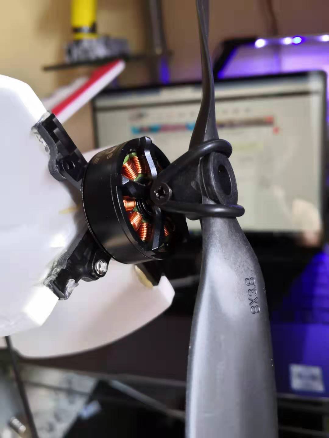 好玩又便宜的遥控飞机推荐,好玩不贵遥控飞机