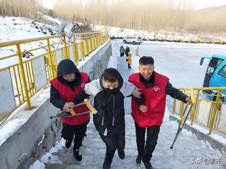 齐齐哈尔市志愿服务活动,碾子山志愿者在行动