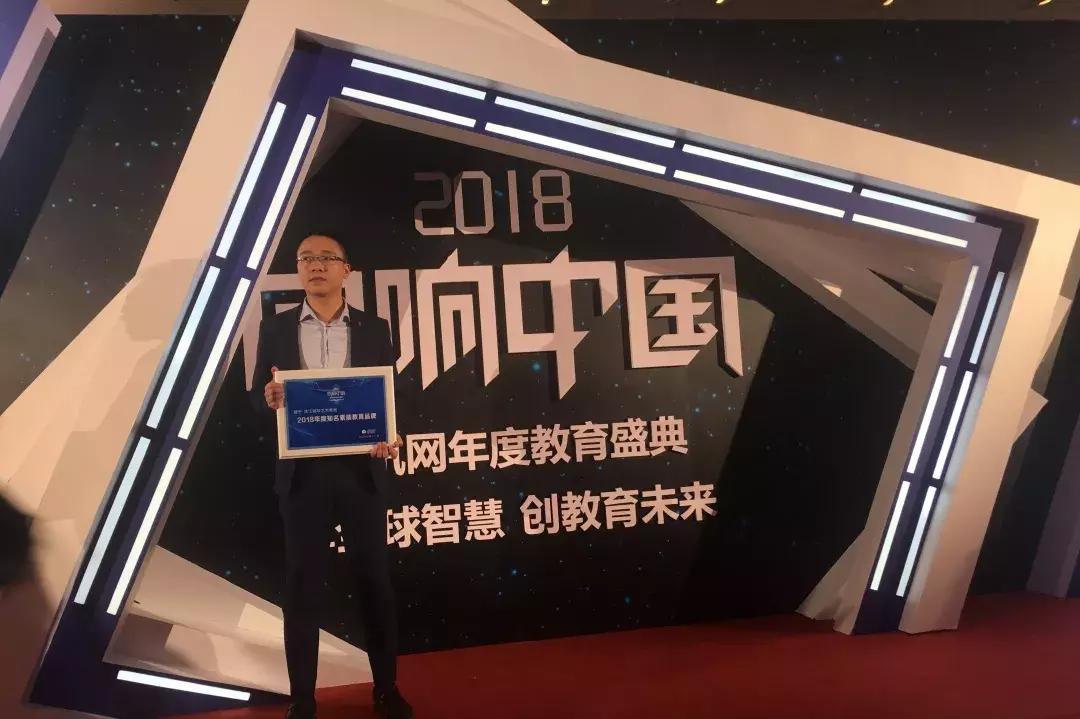 珠江钢琴艺术教室常德乐天店,珠江艺术中心钢琴教学