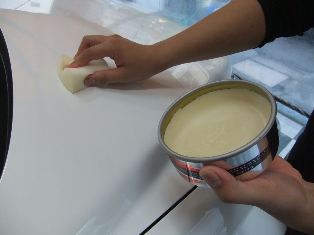 新车镀晶打蜡封釉哪个好,汽车镀膜打蜡镀晶哪种不伤车漆