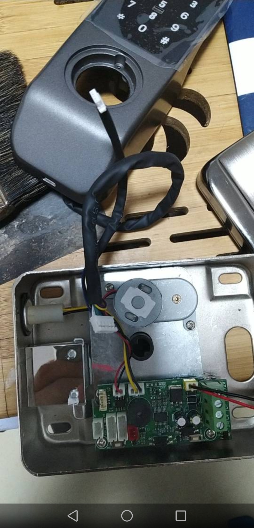 龙甲密码锁家用门锁,普通门锁改密码锁