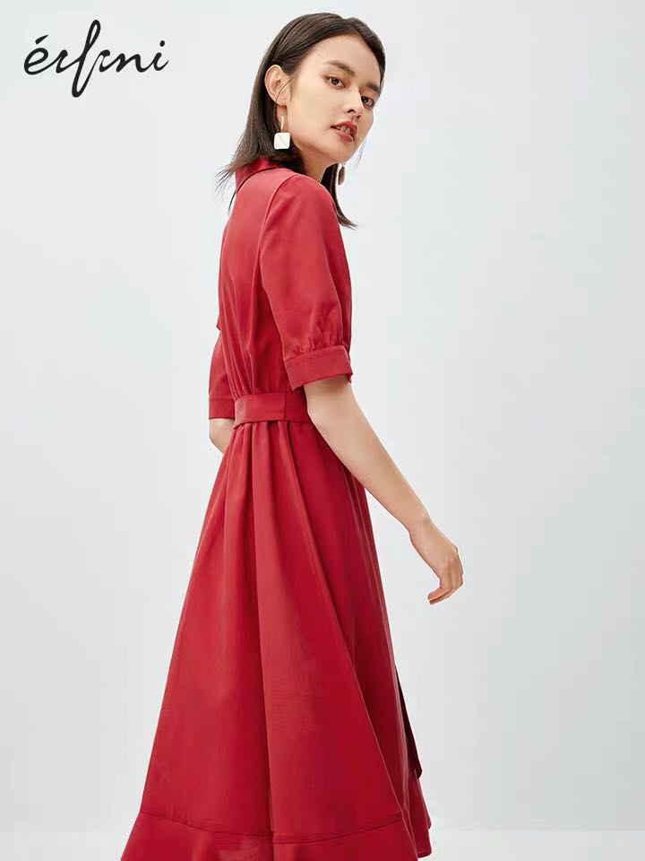 看着不好看的衣服上身却惊艳,看起来不好看但是穿起来很舒服