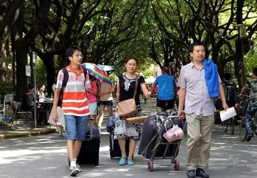 开学谨防几类骗术,开学季常见7类骗局揭秘