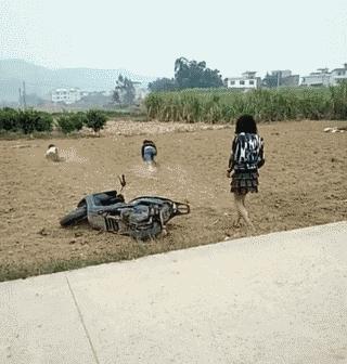 搞笑gif图片惊不惊喜意不意外,搞笑GIF动图