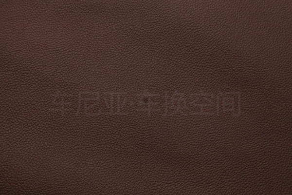 怎么分辨车内饰是不是真皮,汽车内饰真皮怎么辨别真假