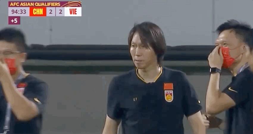 李铁解释,李铁说造点球