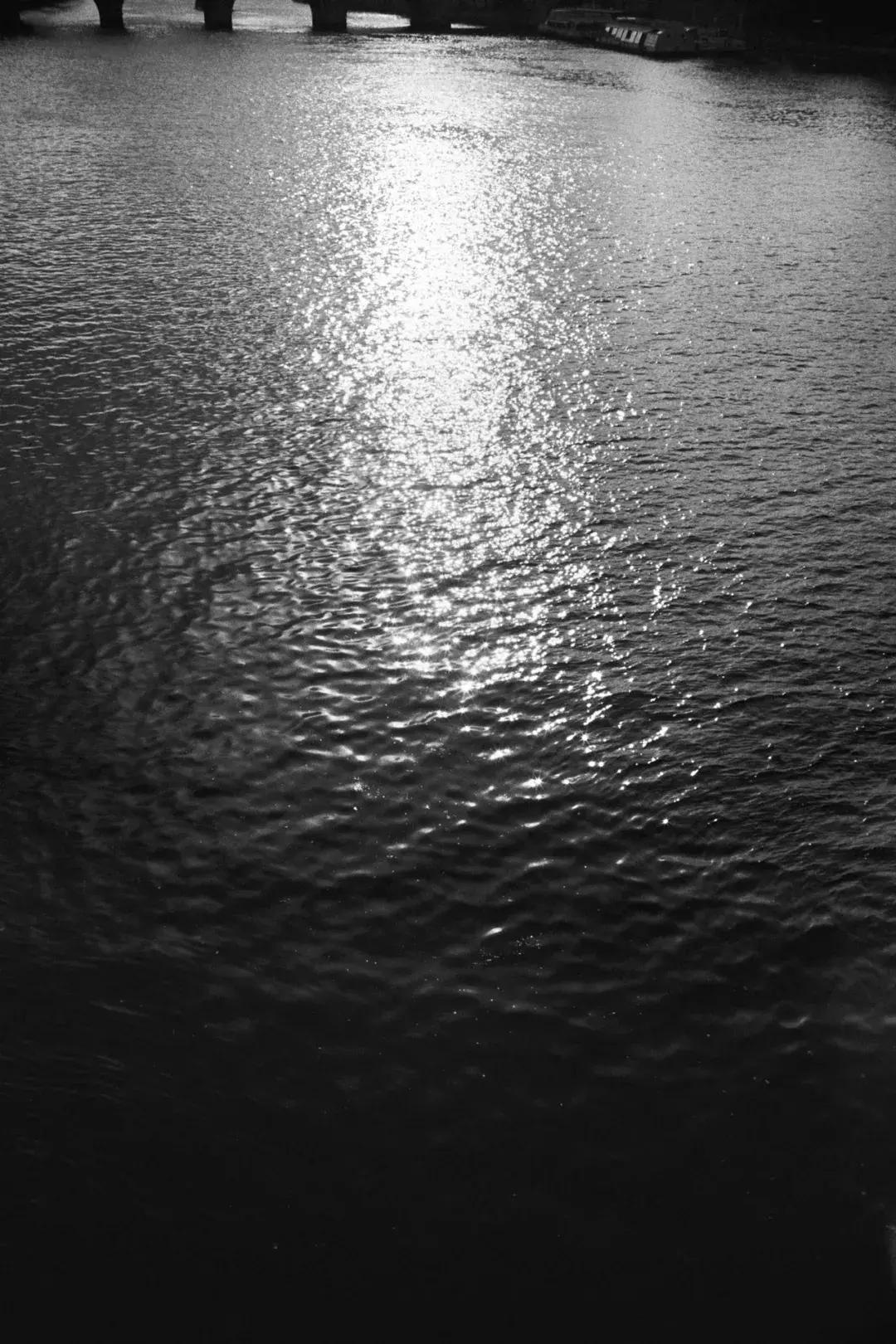 阿玛尼新款口红中小样,阿玛尼三千支口红